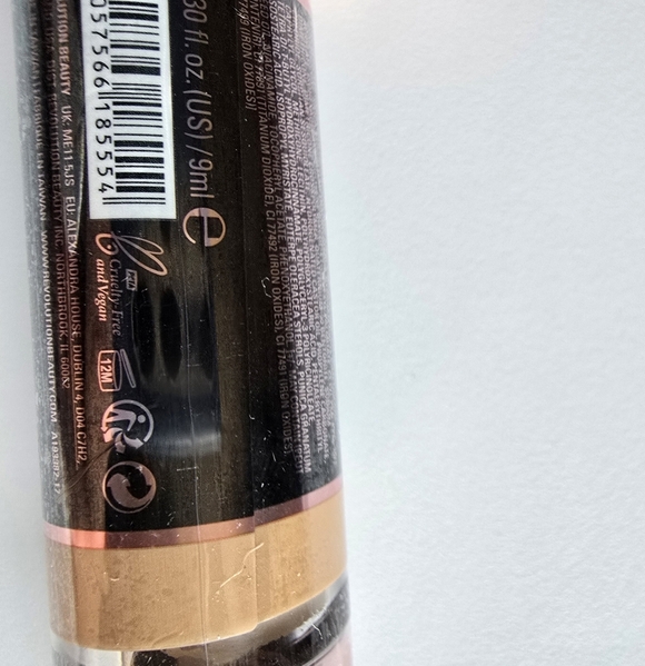 Makeup Revolution Beauty Conceal & Define Infinite Concealer XL, C6 New SEALED - Picture 5 of 5